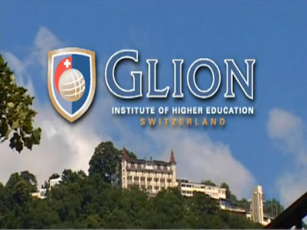 23 1424695008 12 glion111