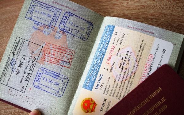 visa thi thuc la gi visa va ho chieu khac nhau nhu the nao 3 1